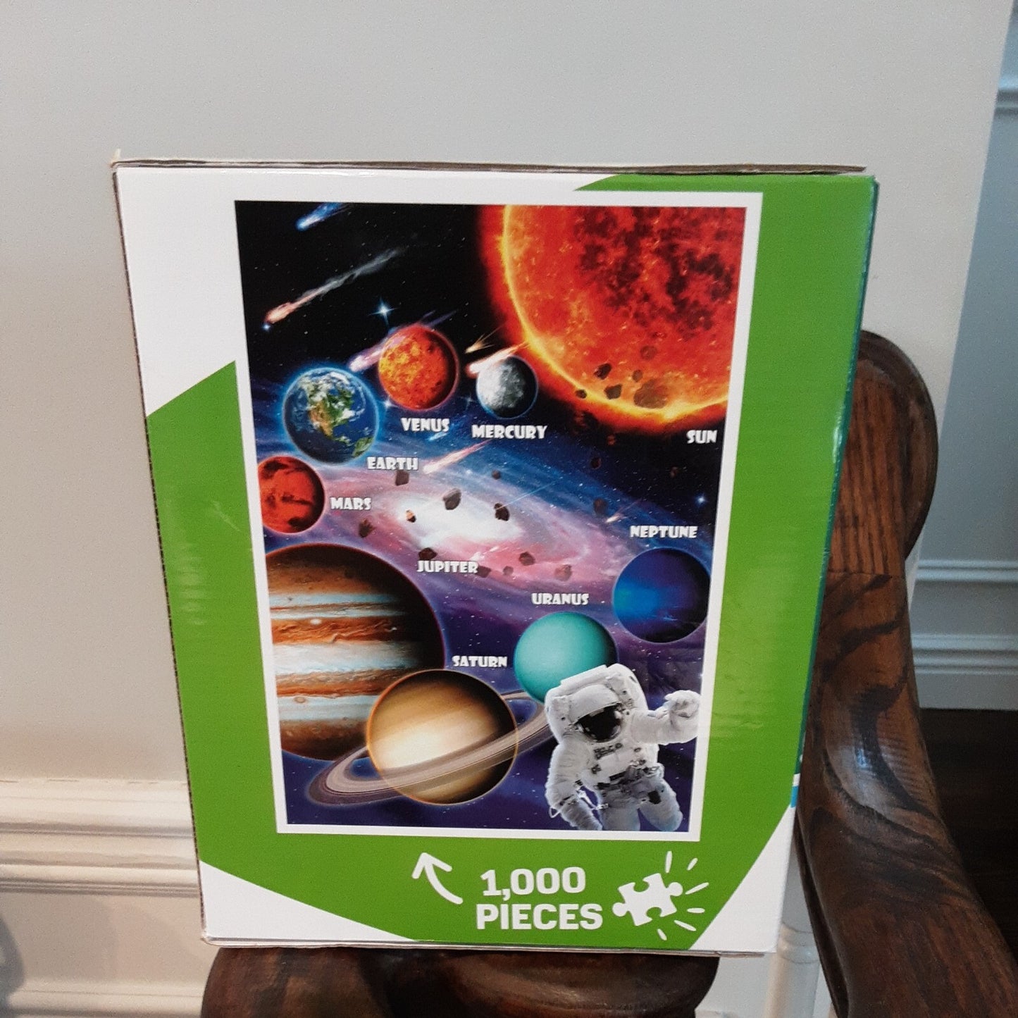 Play Right's The Planets in Order The Universe 1,000 Piece Puzzle Age 10+ 27x20
