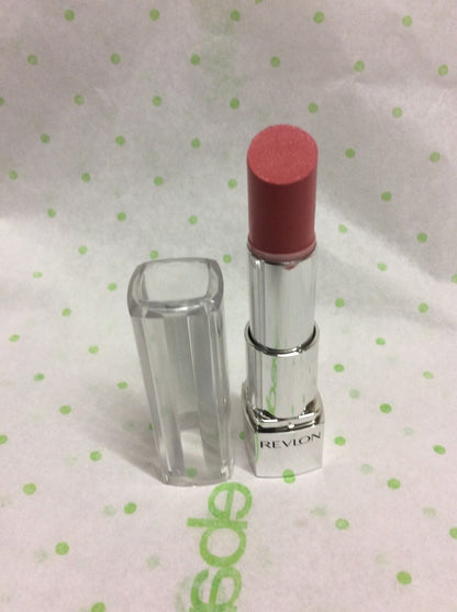 2 X Revlon Ultra HD Lipstick #830 Rose - New & Factory Sealed Packages.