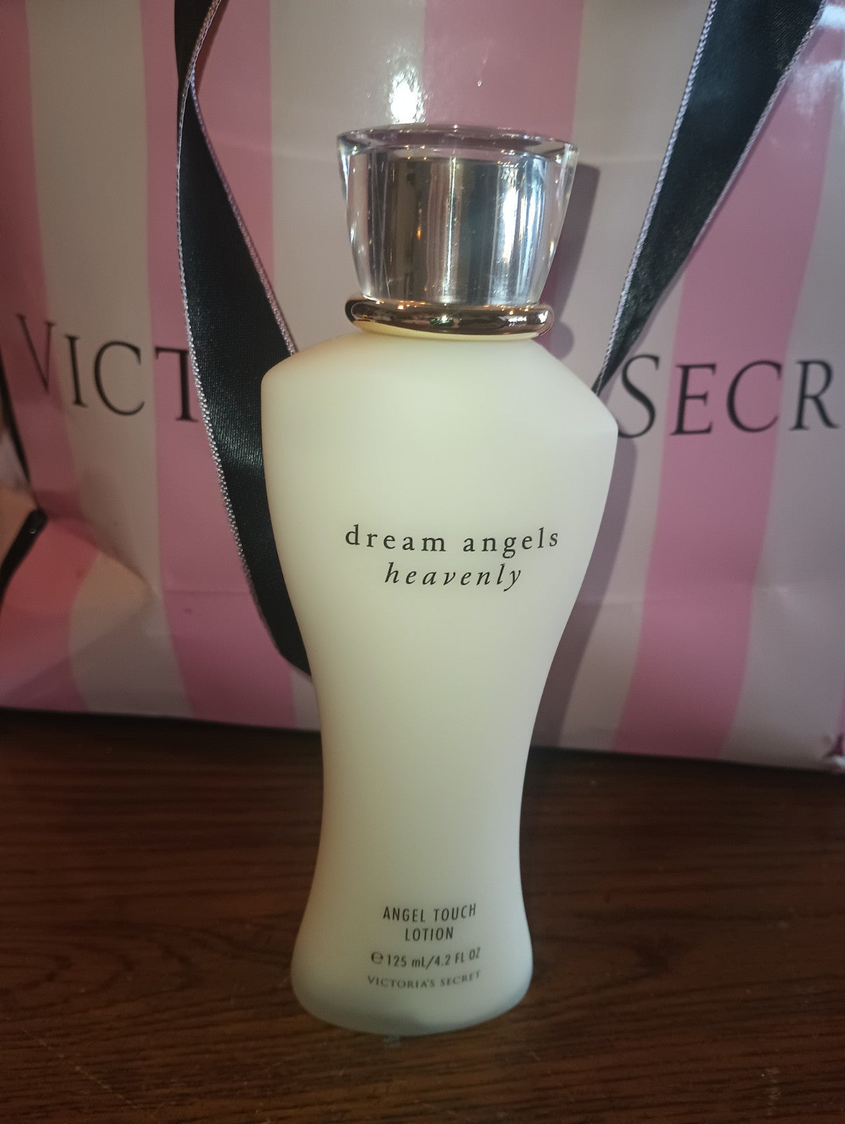 NEW Victoria'S Secret DREAM ANGELS HEAVENLY Angel Touch Lotion 4.2 Oz RARE