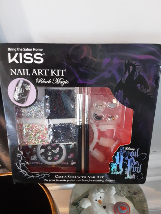 Kiss Good Versus Evil Nail Art Kit Black Magic Cast Spell With Nail Art NIB