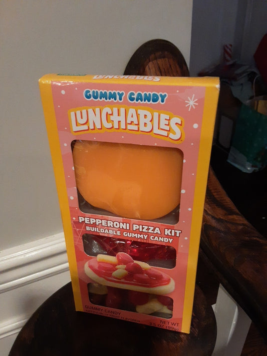 Lot 2 Packs Gummy Candy Lunchables Pepperoni Pizza Kit Buildable FRANKFORD