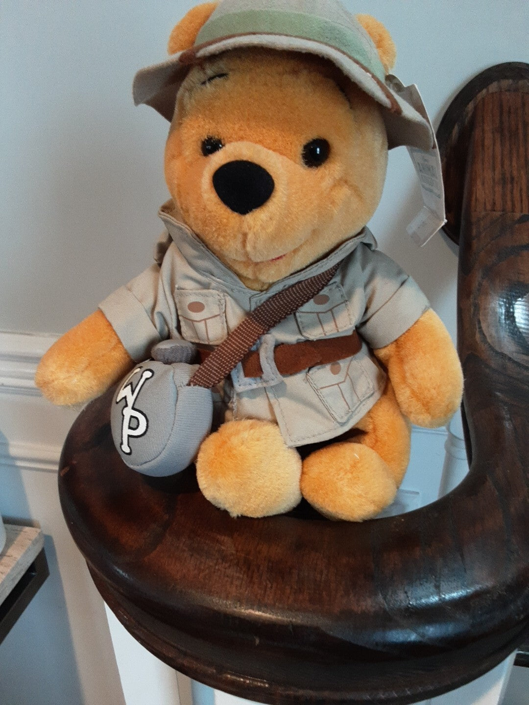 NWT Disney Animal Kingdom Safari Winnie the Pooh Stuffed Animal Plush Toy BB21