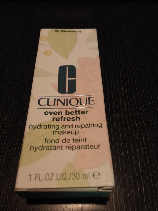 Clinique Even Better Refresh Hydrating And Repairing Makeup CN 126 Espresso NIB