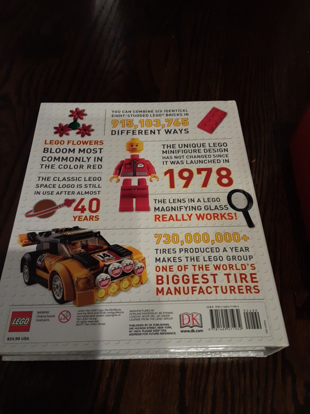 LEGO Absolutely Everything You Need to Know (B&N Exclusive Edition)
