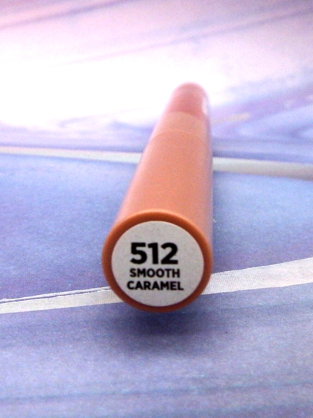 L'Oreal Paris Matte Lip Crayon 512 Smooth Caramel 0.04 Oz