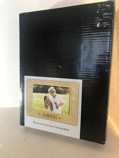 “Grandkids” Tan Color Cement Picture Frame W/Copper Hearts for 4”X6” Pic. NIB