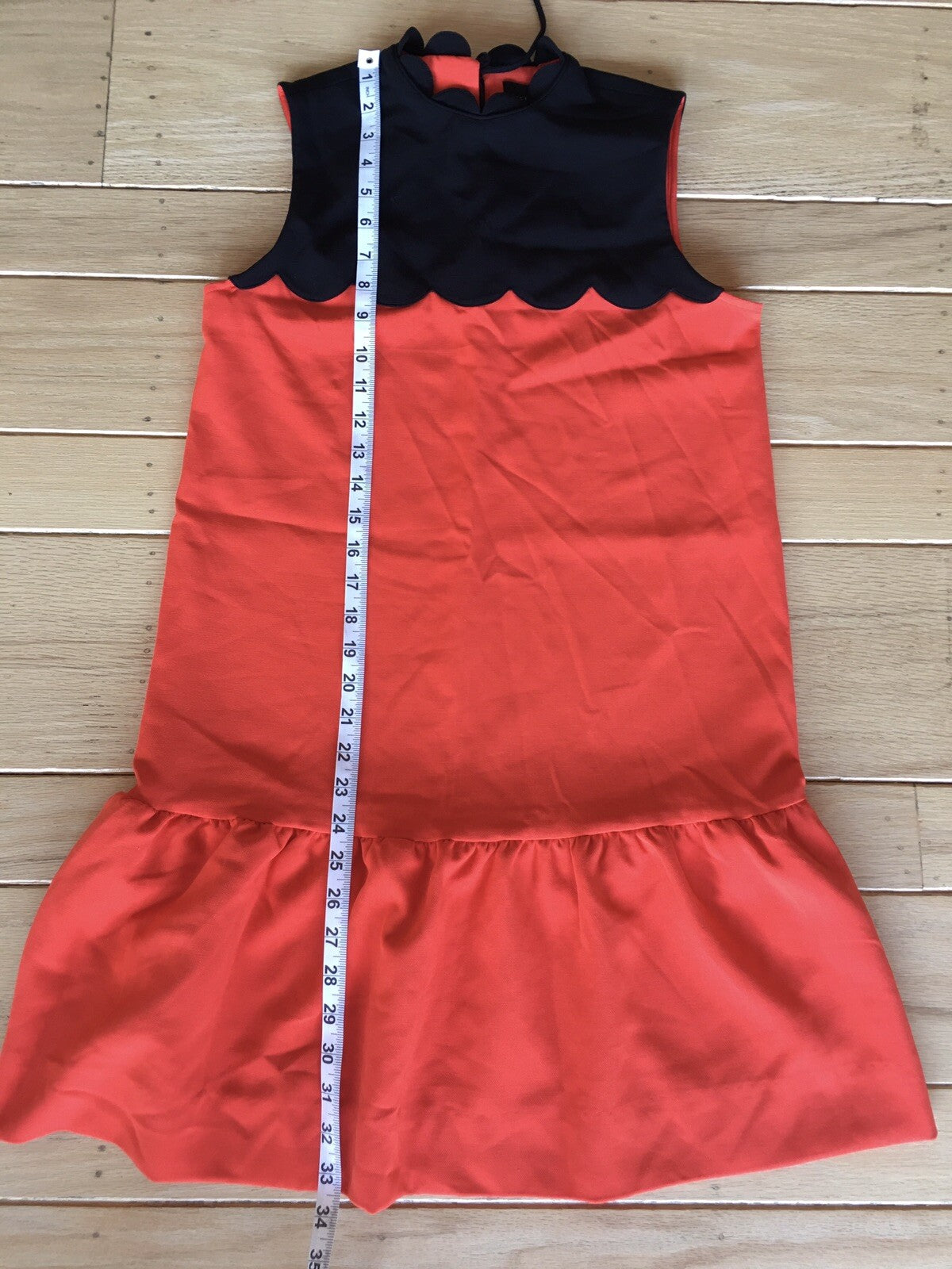 VICTORIA BECKHAM Target NWOT Womens Size XS Red Black Scallop Sleeveless Dress